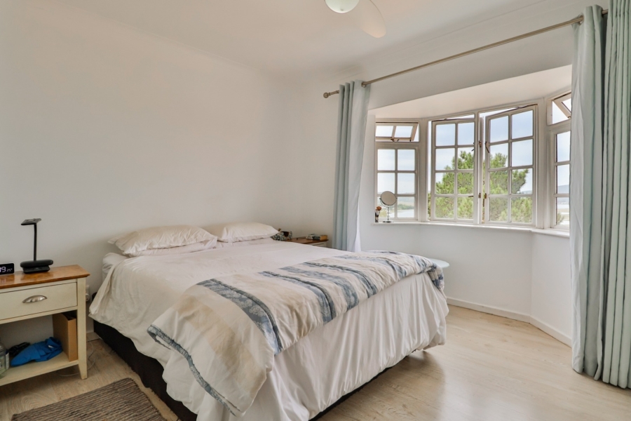 To Let 2 Bedroom Property for Rent in Old Place Western Cape